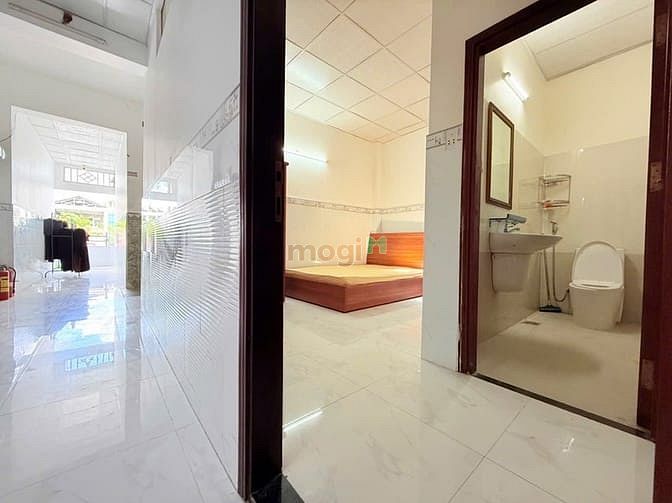 Phòng trọ mới Cách Mạng Tháng 8 Q10 20m² giá 4.5 triệu - Nội thất đầy đủ, giờ giấc tự do!