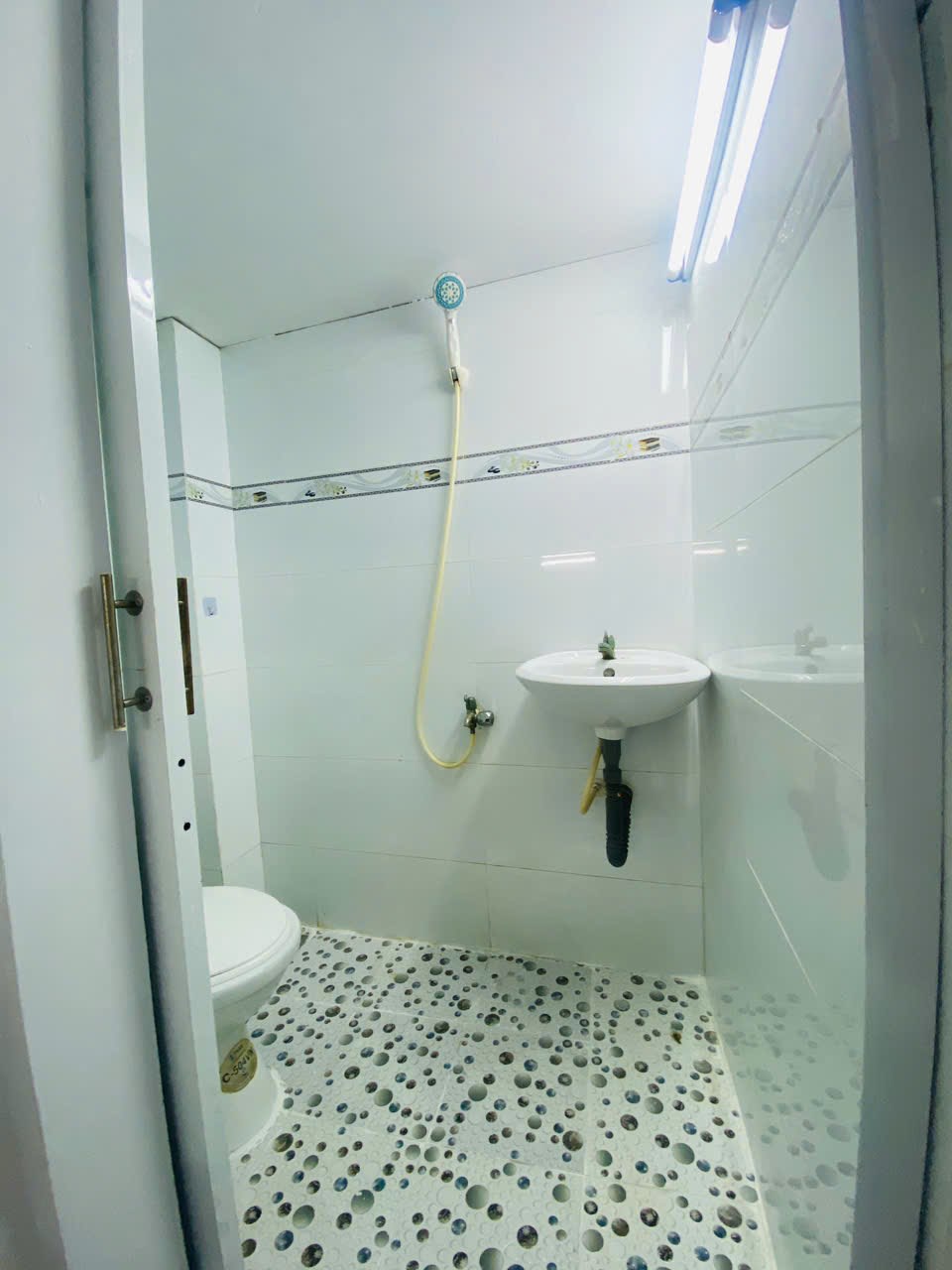 Nhà ngay chợ Gò Hưu, 36m² giá 370 triệu - Chính chủ bán gấp!