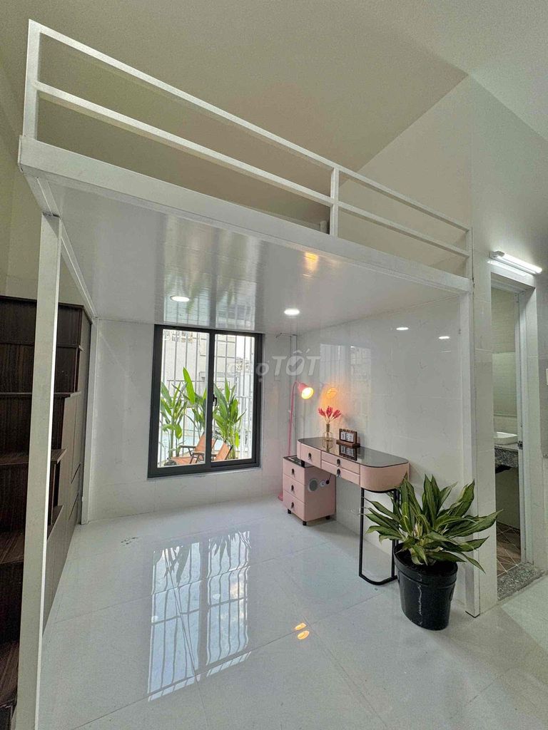 Căn hộ Duplex ban công gần UEF, Chợ Thị Nghè 25m² giá chỉ 5.4 triệu - Phù hợp cho cuộc sống tự do!