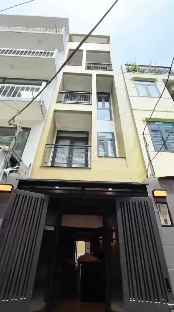 Bán nhà HXH Huỳnh Văn Bánh, Q. Phú Nhuận 55.1m² giá 11.19 tỷ - Thiết kế hiện đại, sẵn sàng ở ngay!