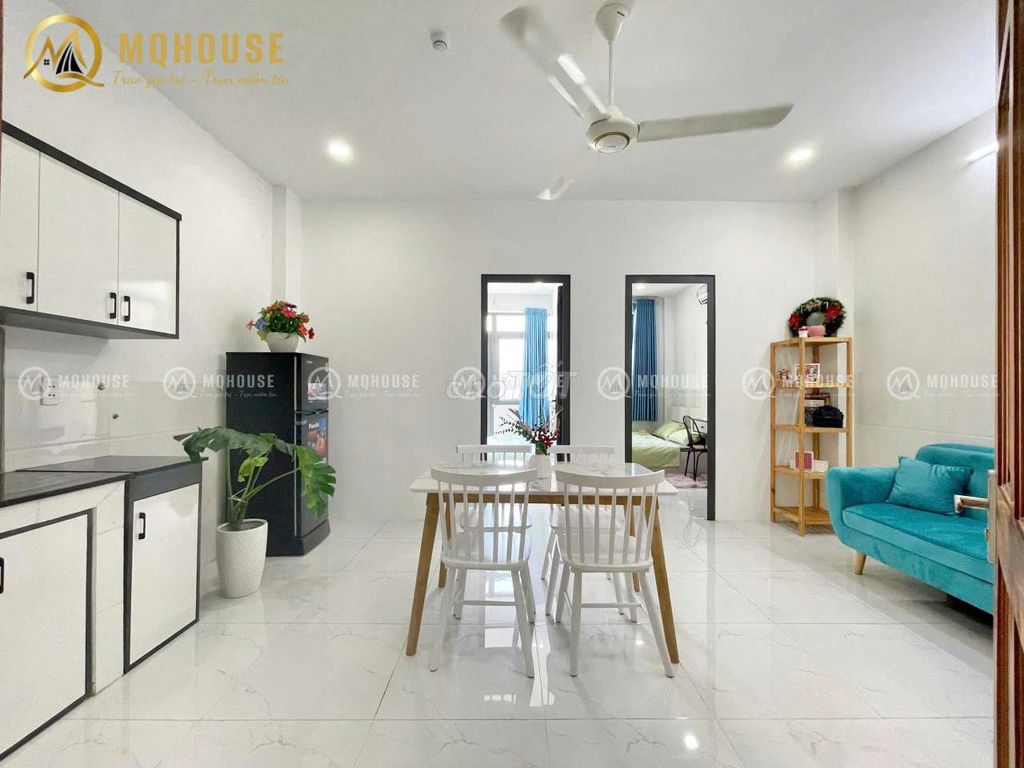 Căn hộ 2PN ban công full nội thất gần Mũi Tàu Âu Cơ - Lũy Bán Bích