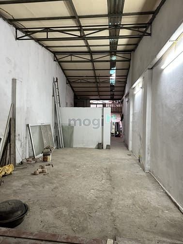 Nhà phố Nghĩa Dũng, Ba Đình 179m² giá 18.5 tỷ - Mặt tiền rộng, 2 mặt ngõ thoáng mát!
