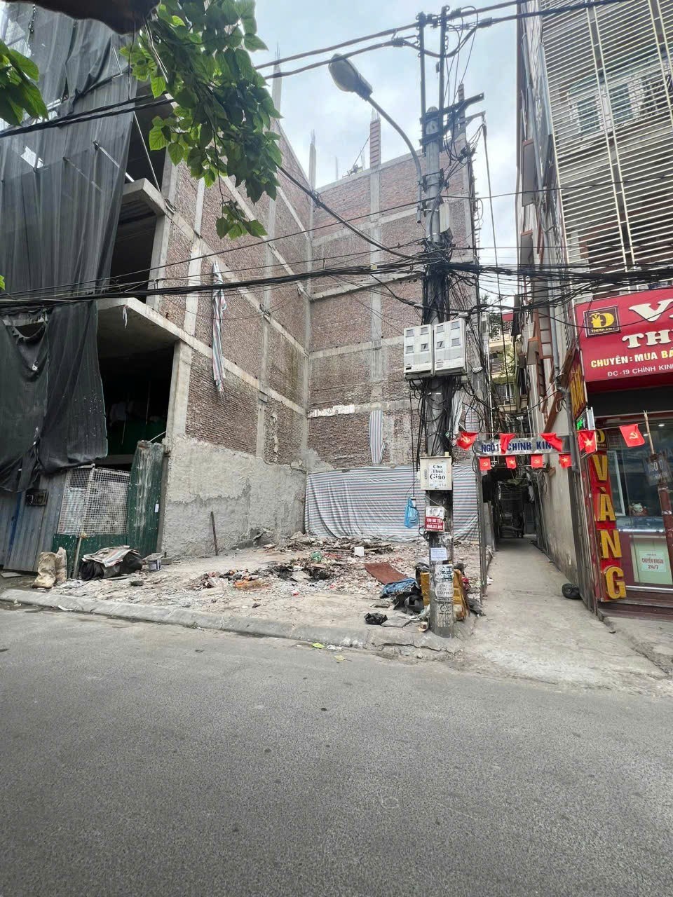 Bán đất Đông Ngạc 170m² giá 29 tỷ - Vị trí đắc địa, thuận tiện giao thông!