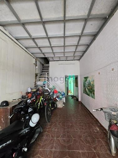 Nhà bán Nguyễn Chí Thanh Đống Đa 94m² giá 27.8 tỷ - Mặt ngõ kinh doanh ô tô tránh!