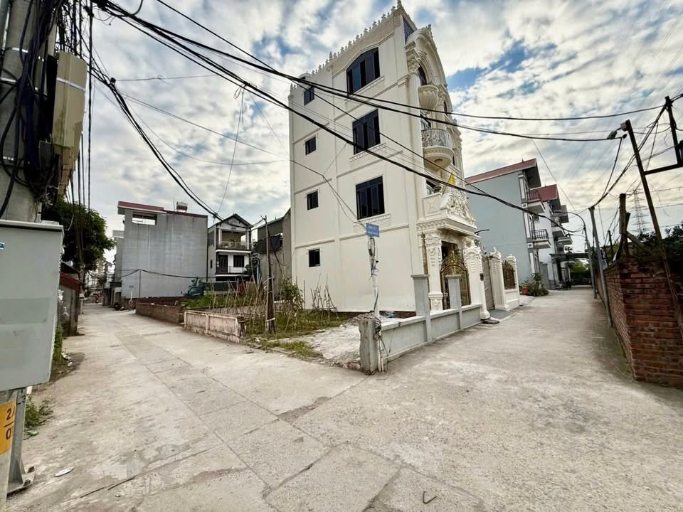 Biệt thự mini An Khánh 76m² giá 8 tỷ - Sổ đỏ chính chủ, thiết kế hiện đại!