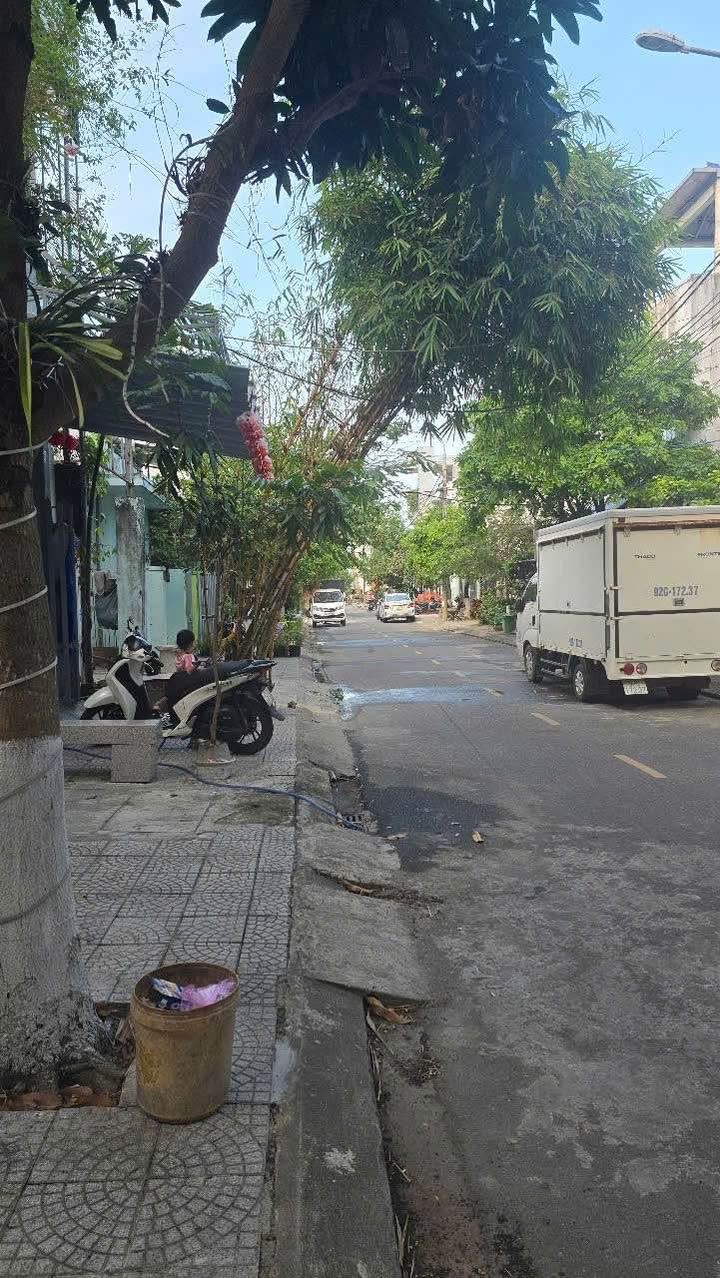 Đất nền đường Bá Giáng, Hoà Quý, Đà Nẵng 100m² giá 4 tỷ - Cơ hội đầu tư tuyệt vời!