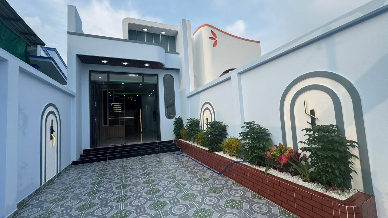 Nhà cấp 4 mới hoàn thiện tại Cần Đước 142.8m² giá 2.25 tỷ - Gần khu công nghiệp Tràm!