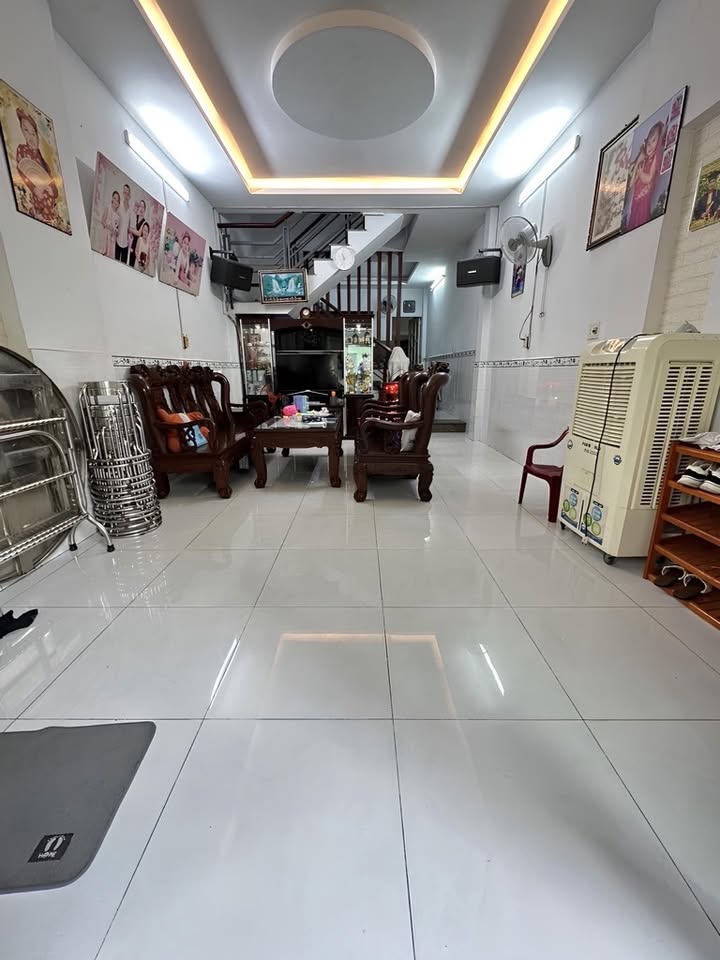 Nhà 2 tầng Bình Trị Đông 52m² giá 5.1 tỷ - Vị trí đắc địa gần Ngã Tư Bốn Xã!