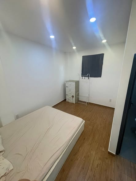 Cho thuê CHDV Hẻm 78 Khánh Hội, Quận 4 - Giá chỉ 4.5 triệu/tháng, ưu đãi cho người ở ghép!