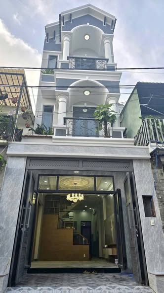 Nhà mới 100% tại đường Số 6 Nguyễn Duy Trinh, Q9 - 54m² giá 5.6 tỷ - Đường ô tô vào tận nơi!