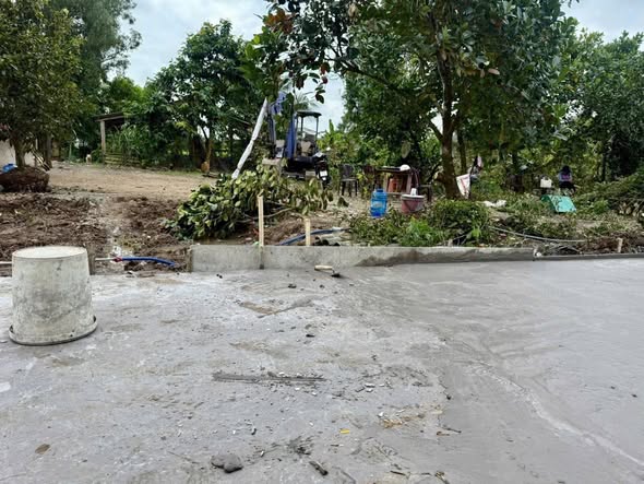 Đất thổ cư đường ô tô xã Vàm Cỏ, Tân Trụ 140m² giá 400 triệu - Sẵn sàng xây dựng ngay!