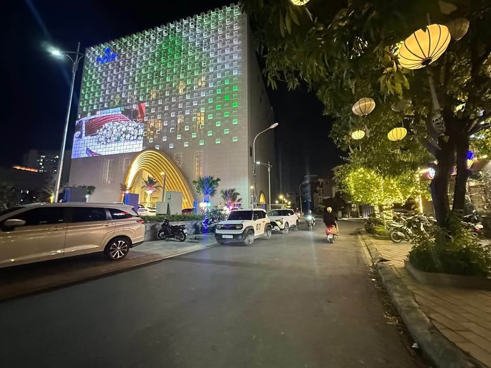 Đất mặt đường 12m Khu 5 Vĩnh Niệm 87m² giá 8.7 tỷ - Vị trí đắc địa mở văn phòng!