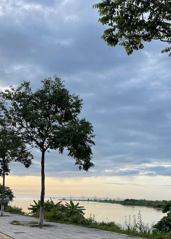 Căn hộ Vinhomes Central Park Bình Thạnh 54m² giá 8.25 tỷ - View sông tuyệt đẹp!