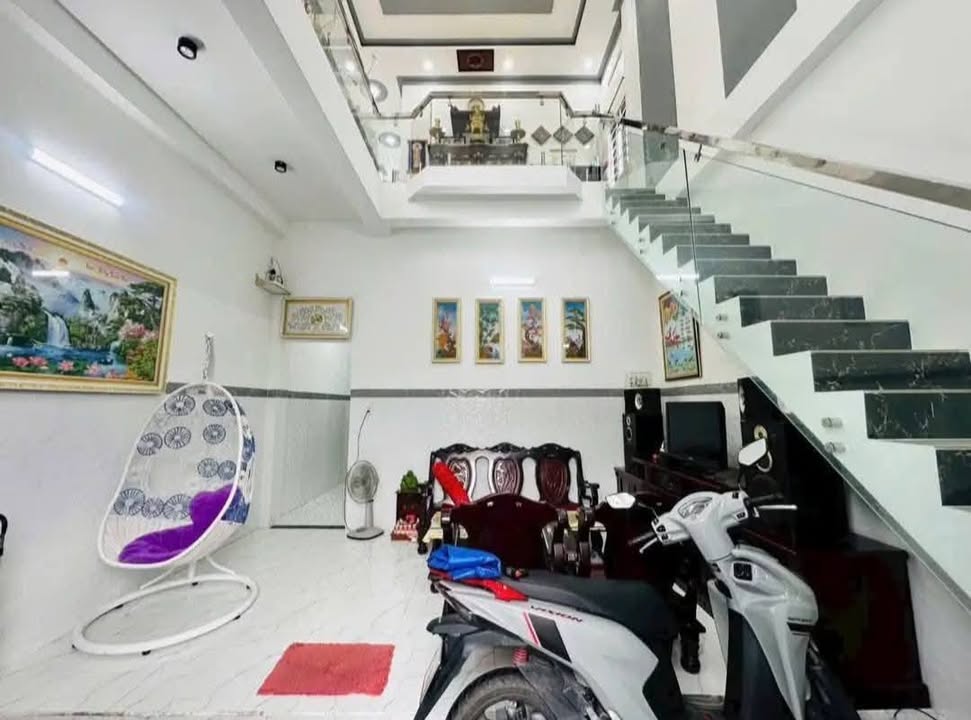 Nhà đẹp 1 trệt 1 lửng tại xã Long Hồ, Vĩnh Long - Giá chỉ 1.8 tỷ!