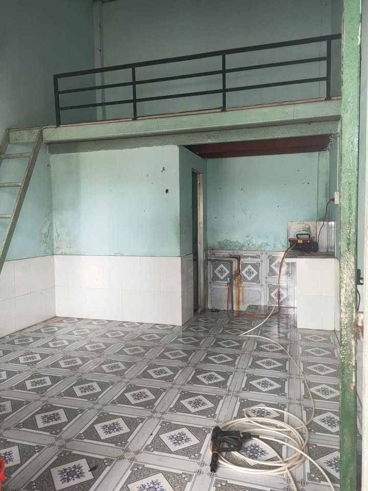 Nhà cấp 4 đường Lê Văn Việt, Thủ Đức 51m² giá 4.15 tỷ - Phù hợp xây mới!