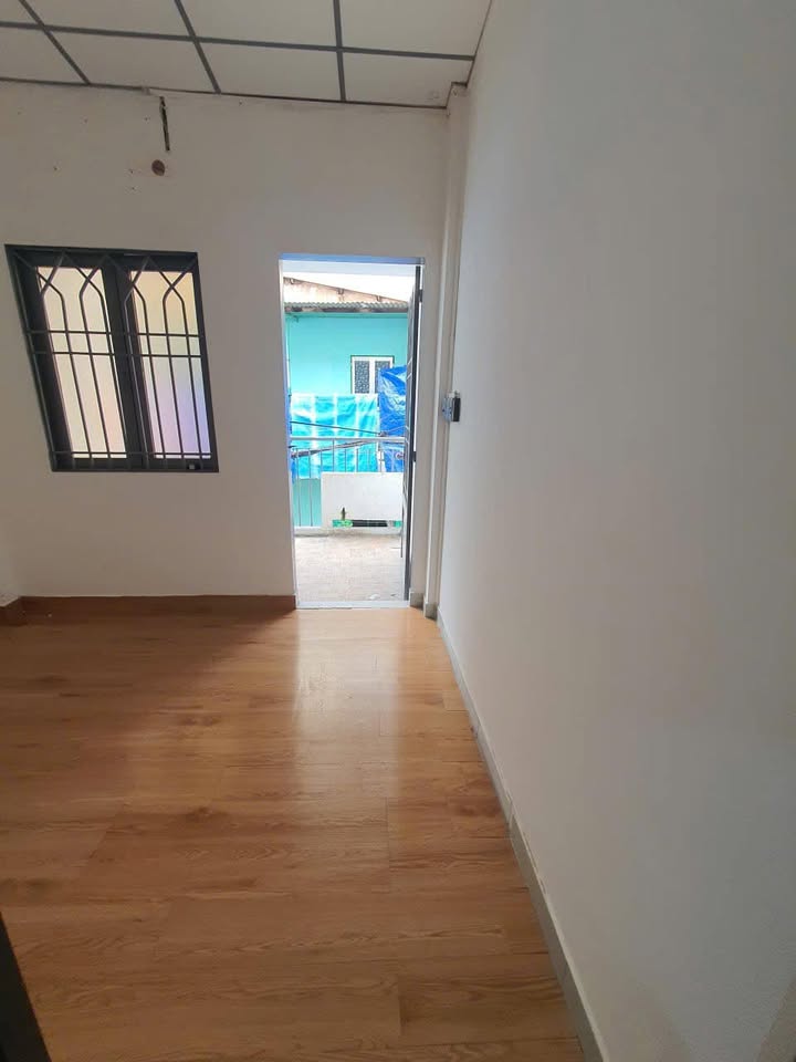 Nhà cho thuê hẻm Nguyễn Tri Phương Q10 33m² - Giá 10 triệu/tháng, không thể bỏ lỡ!
