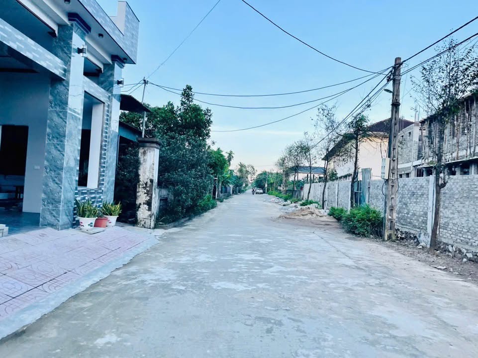 Đất nền trung tâm phường Hà Huy Tập 225m² giá 4 tỷ - Cơ hội đầu tư hấp dẫn!