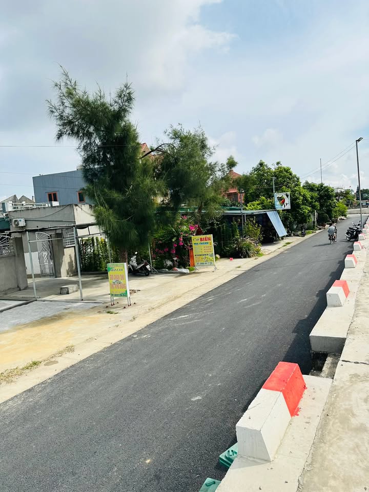 Nhà mặt đê Minh Hải, Hậu Lộc 100m² - Chính chủ cần bán gấp!