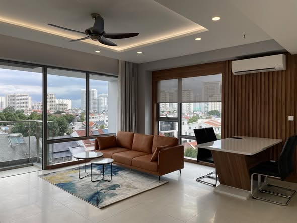 Căn hộ Urban Hill Tân Phong 108m² giá 12.8 tỷ - Thiết kế hiện đại, vào ở ngay!