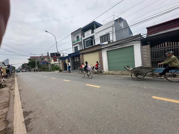 Nhà mặt đường 203, Thủy Nguyên, Hải Phòng 81m² giá 5 tỷ - Kinh doanh sầm uất!