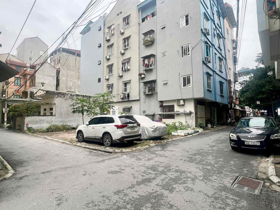 Đất nền Trâu Quỳ Gia Lâm 63m² giá 12.7 tỷ - Kinh doanh đắc địa!