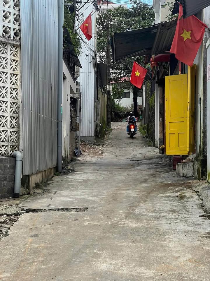 Đất kiệt ô tô Trần Phú Huế 80m² giá 1.8 tỷ - Đầu tư sinh lời ngay!