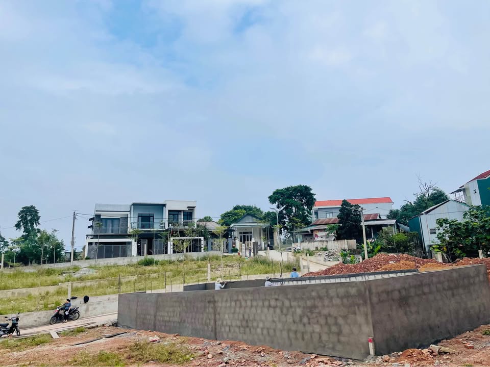 Đất nền Thủy Xuân 100m² giá 1.55 tỷ - Cơ hội đầu tư tuyệt vời!