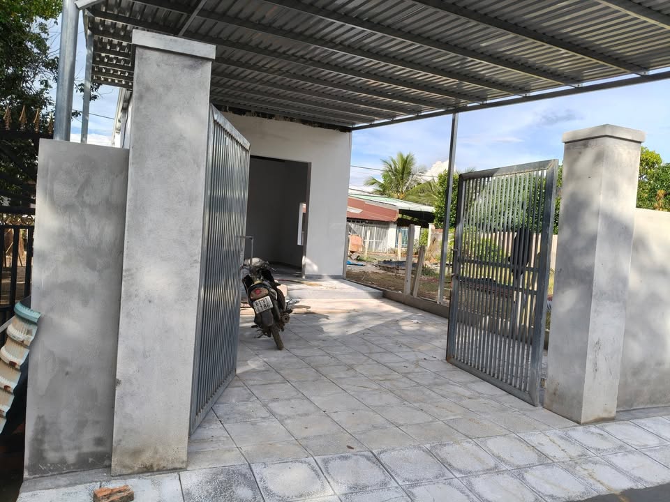 Nhà phố Dầu Tiếng KP4B 138m² giá chỉ từ 1 tỷ - Đầu tư sinh lời ngay!