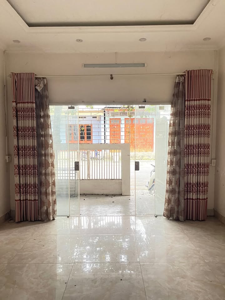 Nhà phố Kim Tân Lào Cai 81m² giá 3.32 tỷ - Tiện ích đầy đủ xung quanh