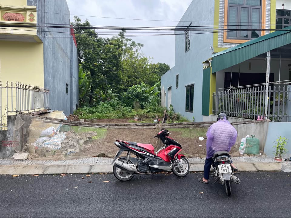 Đất nền Liêm Chính, Phủ Lý 189m² giá 5 tỷ - Vị trí trung tâm, tiềm năng tăng giá cao!