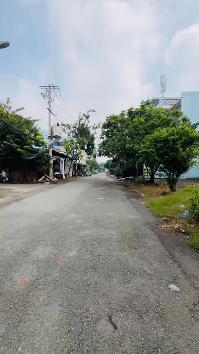 Đất xã Trung Chánh, Hóc Môn 88m² giá 4.8 tỷ - Tiện ích xung quanh phong phú!