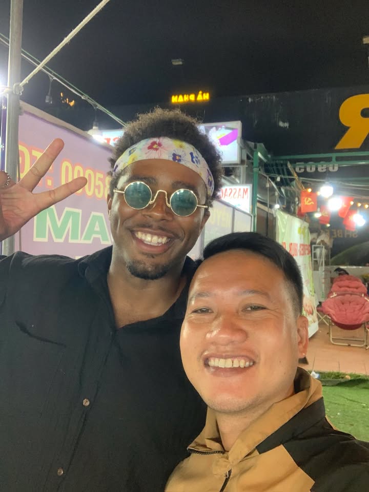 Nhà 3 tầng mặt tiền Trần Khánh Dư, 105m² giá 16.3 tỷ - Đầu tư lý tưởng gần biển!