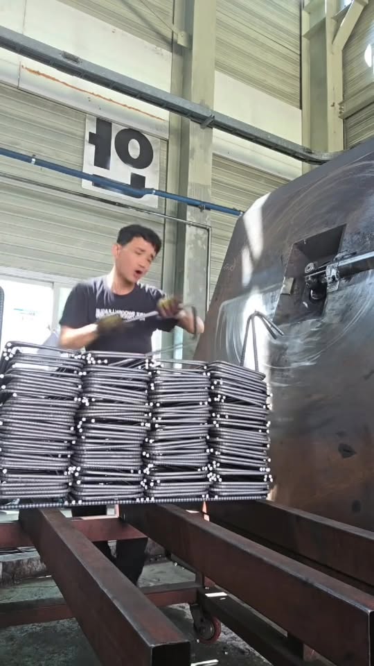 Đất dịch vụ Lại Yên Hoài Đức 96m² - Giá thỏa thuận, vị trí đắc địa!