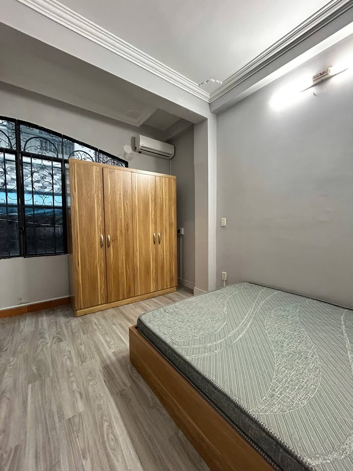 Nhà cho thuê Nguyễn Thượng Hiền Quận 10 - Full nội thất, giá tốt!