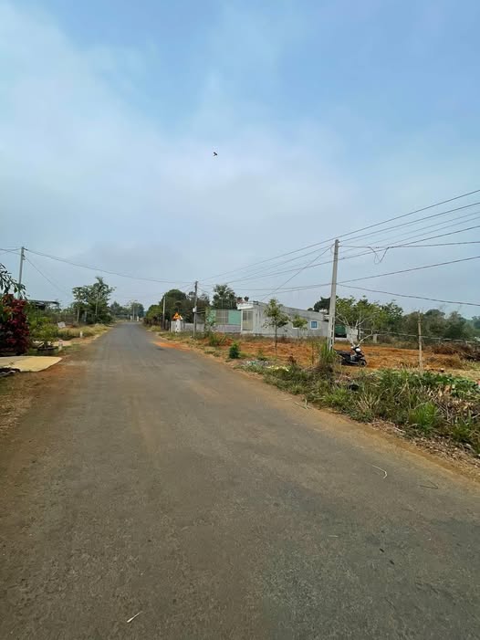 Đất nền Nghĩa Thắng, Đắk R'Lấp 360m² giá 430 triệu - Mặt tiền đường nhựa thuận tiện!