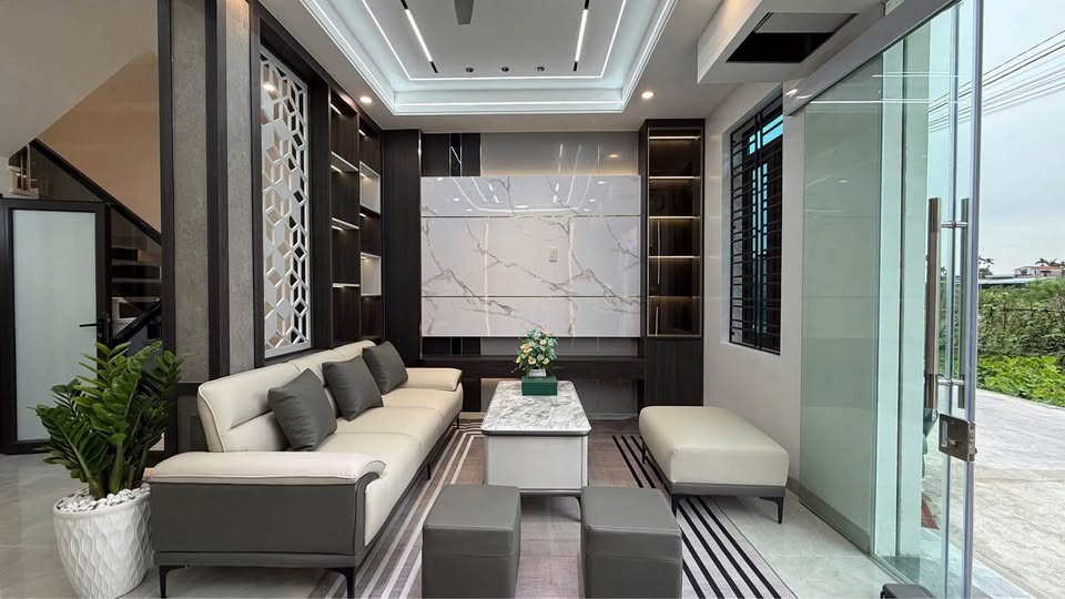 Nhà mặt đường Dân Hạnh, Đặng Cương, 45m² giá 2.99 tỷ - Full nội thất cao cấp!