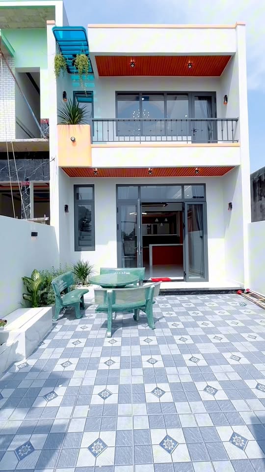 Nhà phố Mỹ Hạnh Nam, Đức Hòa 96.9m² giá 2.3 tỷ - Sổ đỏ, chính chủ bán gấp!