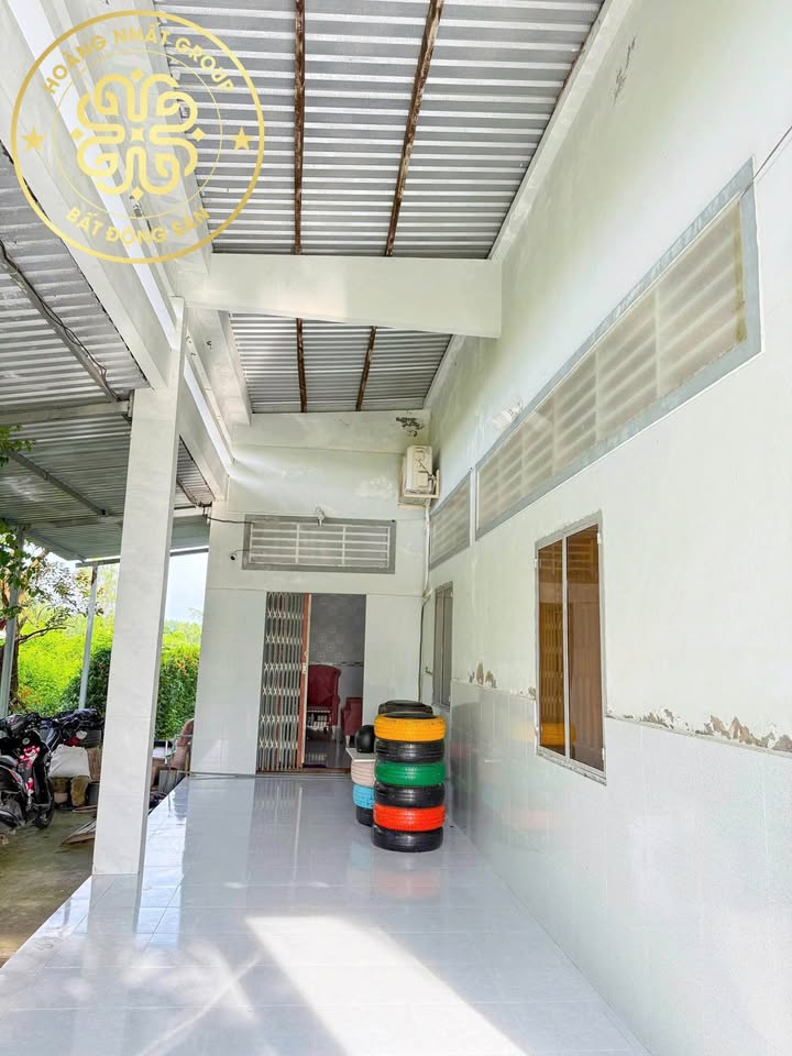 Nhà và đất rộng xã Tân Thành Cà Mau 1893.22m² giá 1.7 tỷ - View thoáng mát