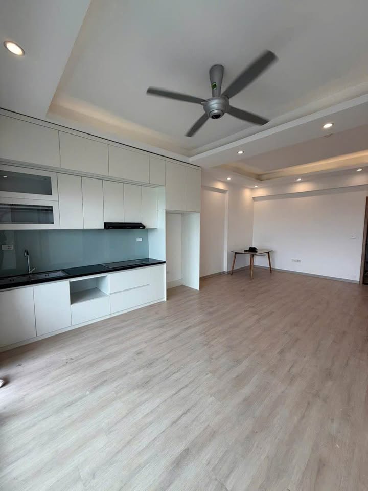 Căn hộ HH01C Cự Khê 77m² giá 3.7 tỷ - View hồ điều hòa siêu đẹp!