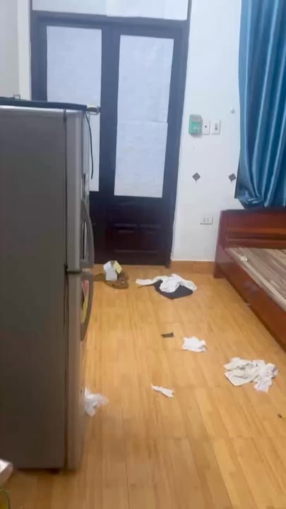 Phòng cho thuê tại Tứ Liên 20m² giá 3.2 triệu - Tiện nghi đầy đủ, giờ giấc tự do!