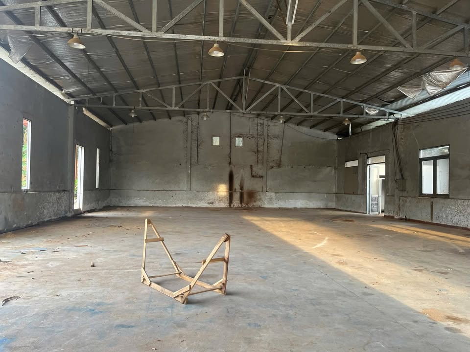 Cho thuê xưởng mặt tiền nhựa Củ Chi 5000m² giá chỉ 30 triệu/tháng - Đầy đủ tiện ích!