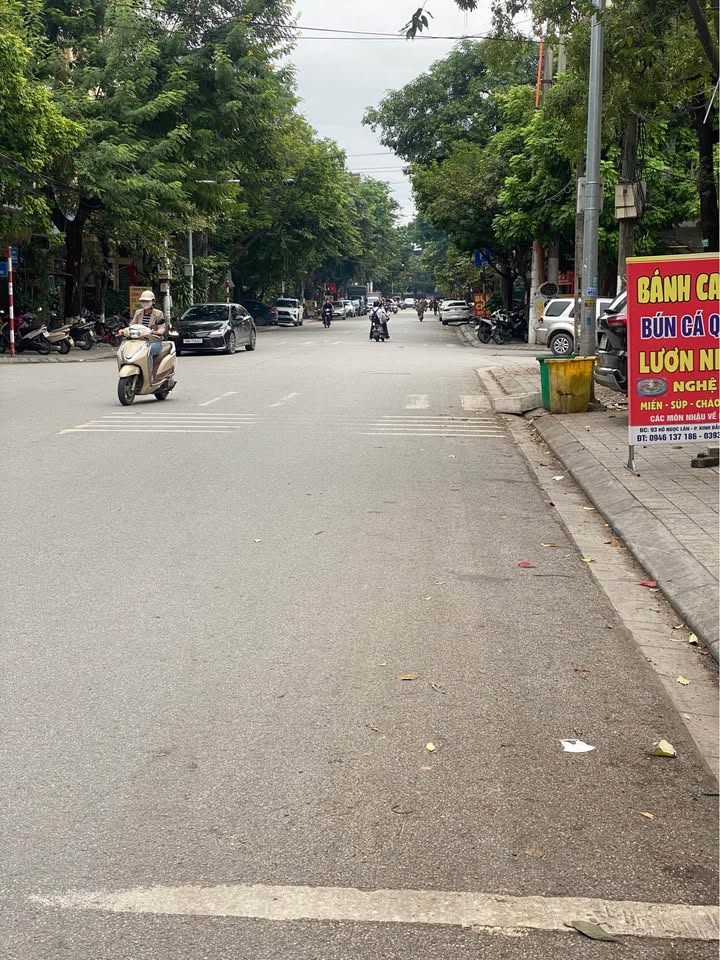 Bán nhà mặt phố Hồ Ngọc Lân, Kinh Bắc, 68m² giá 11 tỷ - Vị trí kinh doanh sầm uất!