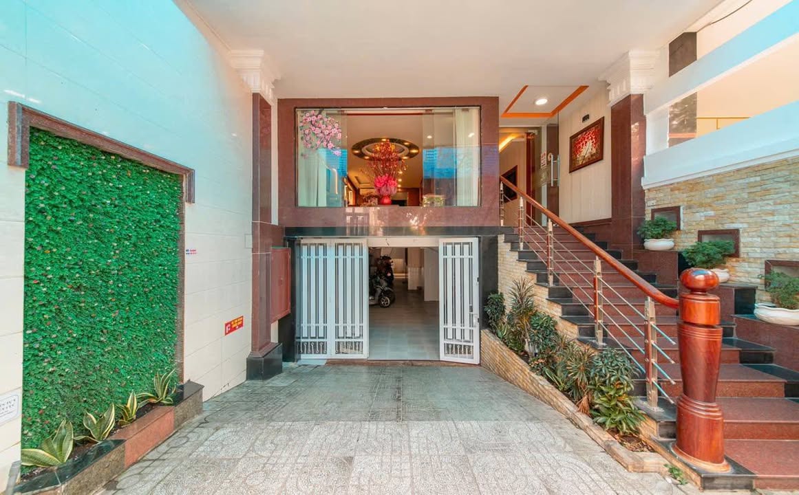 Shophouse Khách Sạn Đường 7A, Bình Tân 138m² giá 24 tỷ - Đang kinh doanh thu nhập cao!