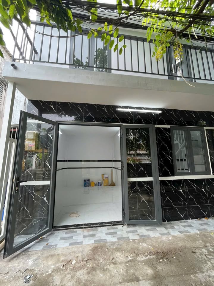 Nhà phố Bà Điểm 30.25m² giá 1.35 tỷ - Gần đường Phan Văn Hớn, thuận tiện di chuyển!