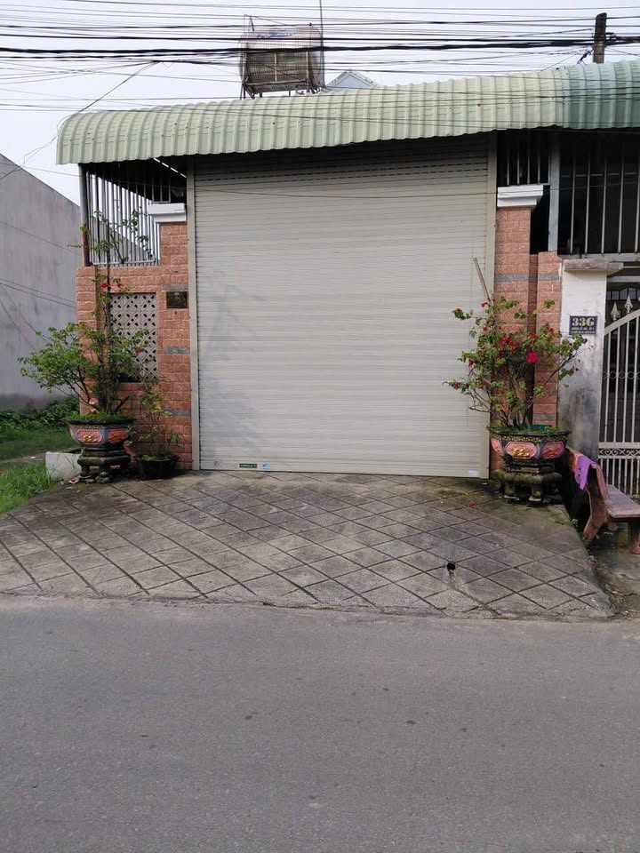 Nhà cấp 4 mặt tiền đường 409, Củ Chi 95m² giá 2.5 tỷ - Khu dân cư sầm uất!