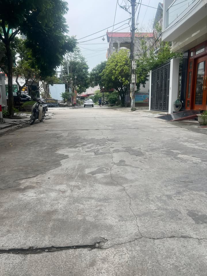 Nhà 3 tầng tại phường Quế Võ 75m² giá 4 tỷ - Vị trí đẹp, giao thông thuận lợi