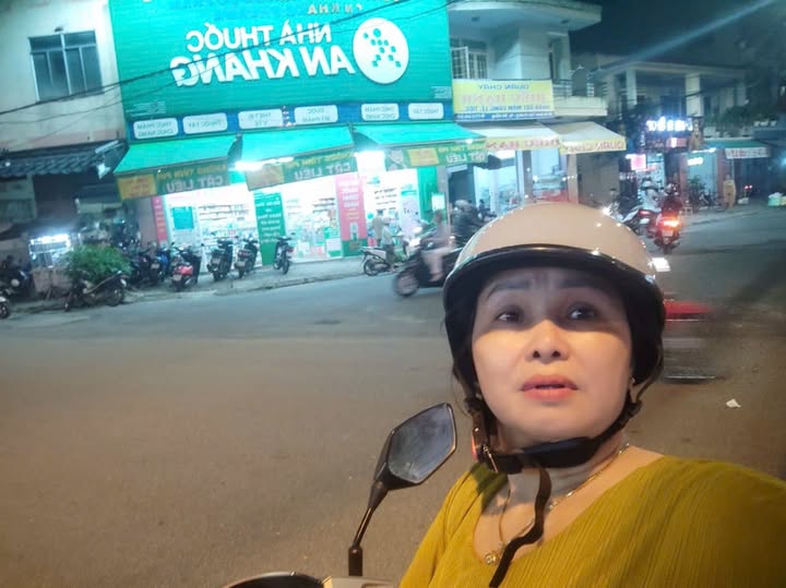 Nhà Hải Châu Đà Nẵng 109m² giá 4.7 tỷ - Ô tô ngủ trong sân