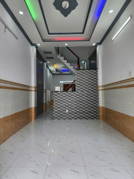 Nhà phố Bình Đông, Quận 8 - 70.2m² giá 5.3 tỷ - Sổ hồng chính chủ, vào ở ngay!