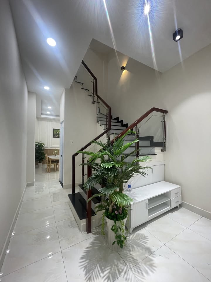 Nhà 3 tầng đường Vũ Tùng, Quận Bình Thạnh, 50.5m² giá 7.5 tỷ - Không thể bỏ lỡ!