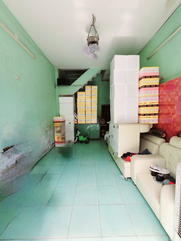 Nhà 82m² tại Trần Hưng Đạo, Đống Đa, Quy Nhơn - Giá chỉ 3 tỷ, vị trí đắc địa!